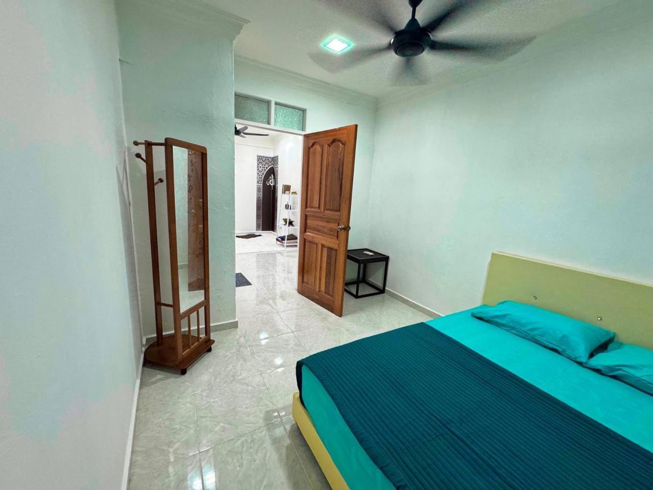 Ibai Golf Home Resort Homestay Kuala Terengganu Extérieur photo
